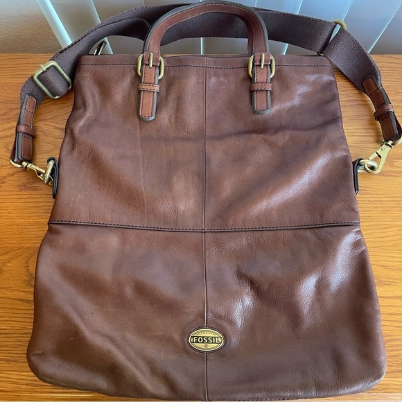 Fossil Brown Leather Explorer Foldover Tote Bag - Picture 3 of 17